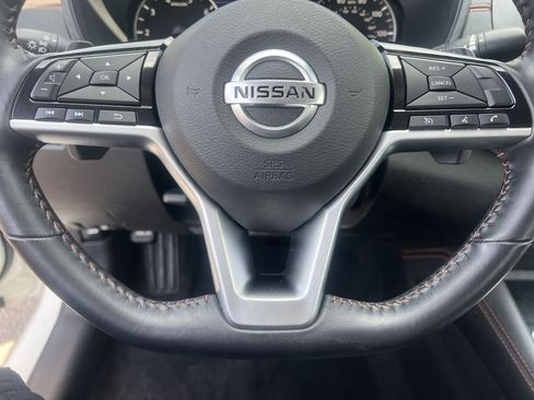 Certified 2021 Nissan Altima 2.5 SR FWD image 10