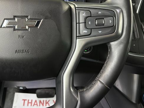 Used 2023 Chevrolet Suburban Z71 w/ Luxury Package image 16