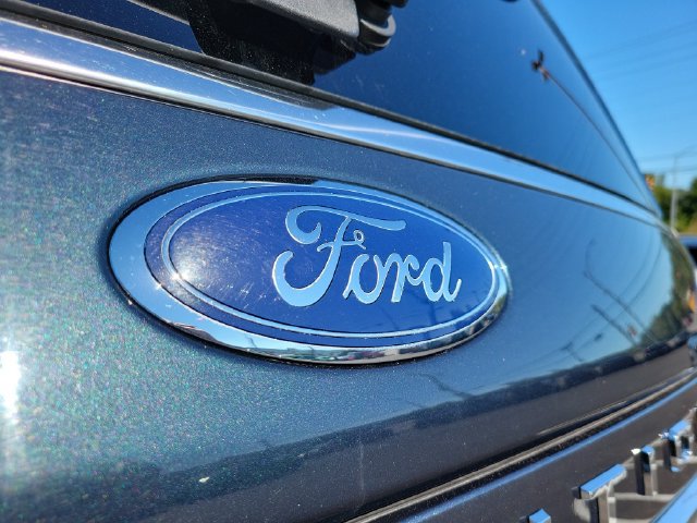 Used 2024 Ford Expedition Limited RWD image 10