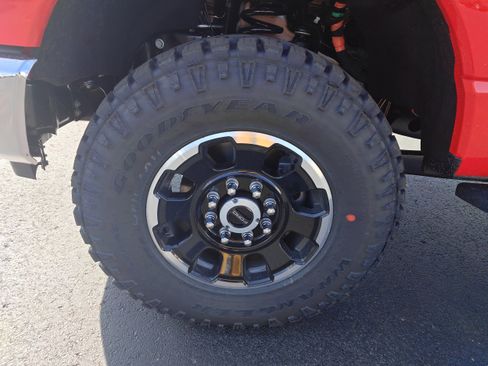 New 2026 Ford F250 XLT image 7