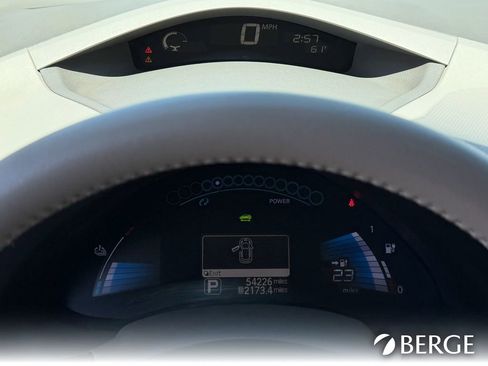 Used 2012 Nissan Leaf SL FWD image 41