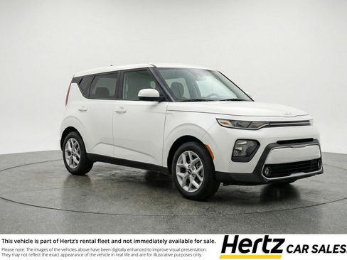 Used 2025 Kia Soul LX w/ LX Technology Package image 1