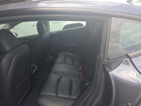 Used 2023 Tesla Model 3 Standard Range RWD image 4