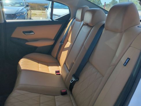 Certified 2021 Nissan Sentra SV w/ SV Premium Package FWD image 31
