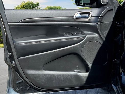 Used 2021 Jeep Grand Cherokee Freedom Edition image 20