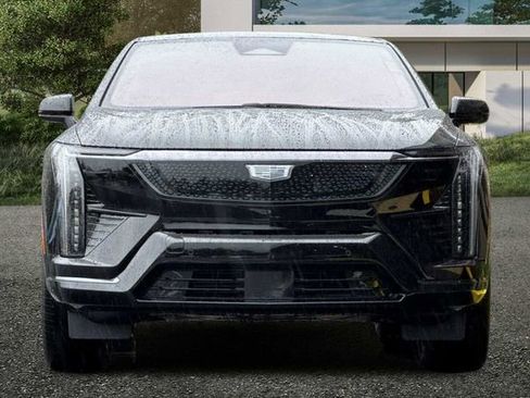 New 2026 Cadillac Optiq Sport 2 image 9