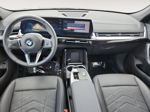 Used 2025 BMW X2 xDrive28i w/ Convenience Package AWD/4WD image 11