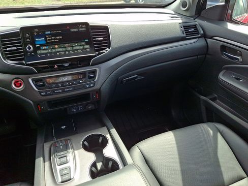 Certified 2024 Honda Ridgeline RTL image 16