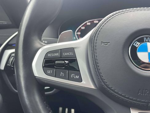 Used 2023 BMW M550i xDrive w/ Executive Package image 22