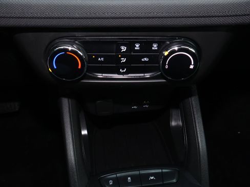 Used 2024 Chevrolet TrailBlazer LS image 26