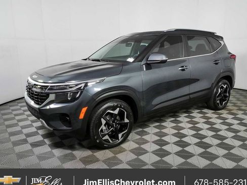 Used 2025 Kia Seltos EX FWD image 26