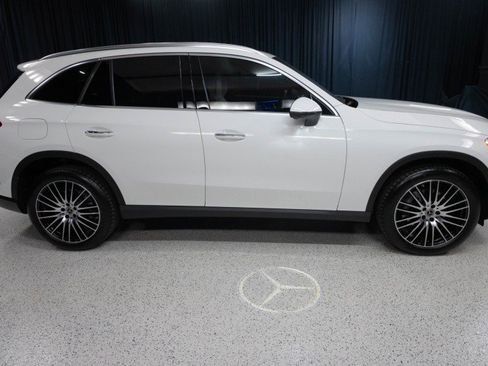New 2026 Mercedes-Benz GLC 300 image 4
