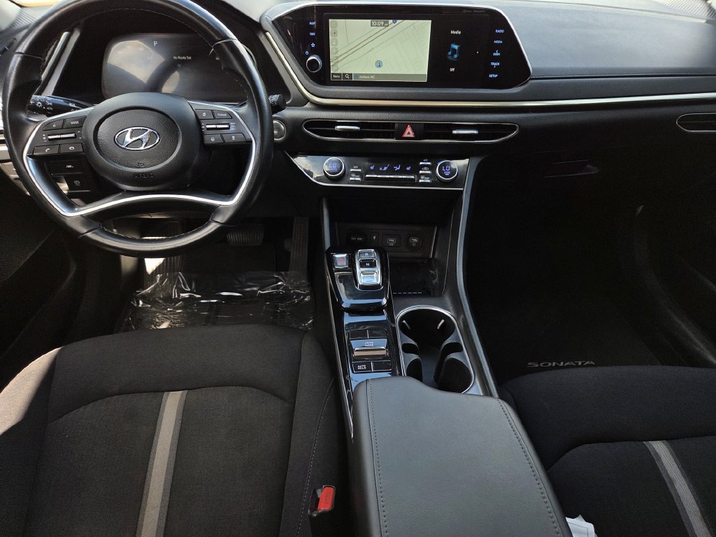 Used 2023 Hyundai Sonata SEL w/ Convenience Package FWD image 9