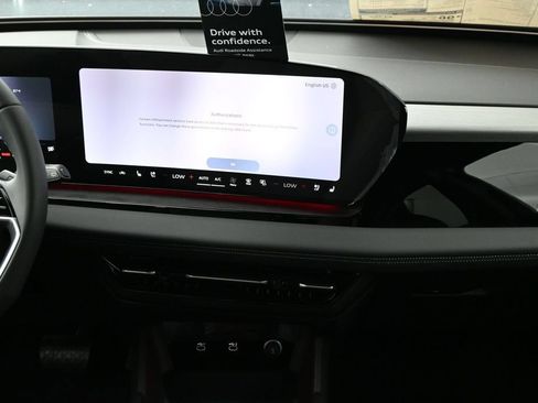 New 2027 Audi Q6 e-tron Premium Plus AWD/4WD image 14