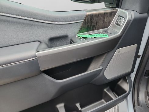 New 2026 Ford F250 Lariat image 15