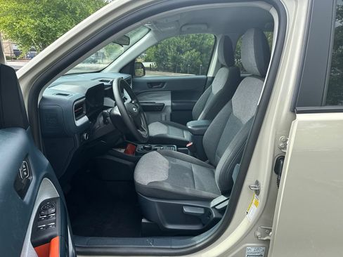 Used 2024 Ford Maverick XLT FWD image 11