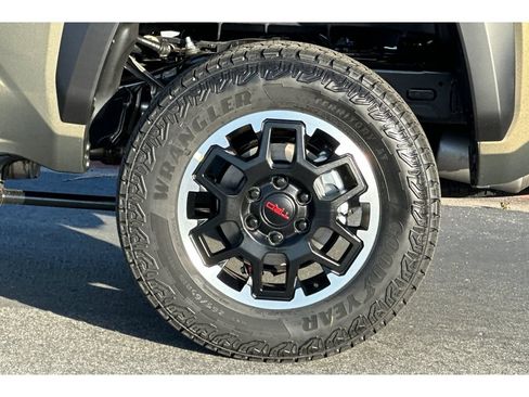 New 2026 Toyota Tacoma TRD Off-Road AWD/4WD image 30