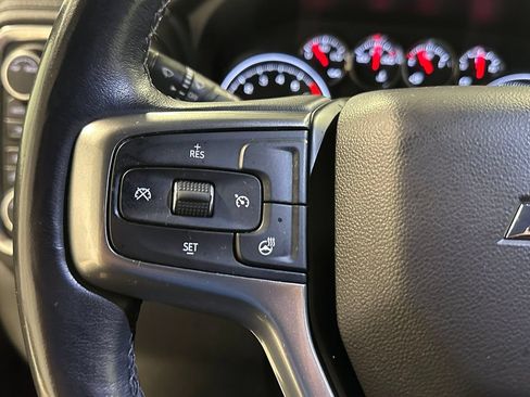Used 2022 Chevrolet Silverado 1500 RST AWD/4WD image 32