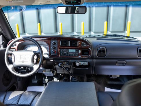 Used 1999 Dodge Ram 3500 Truck 4x4 Quad Cab image 40