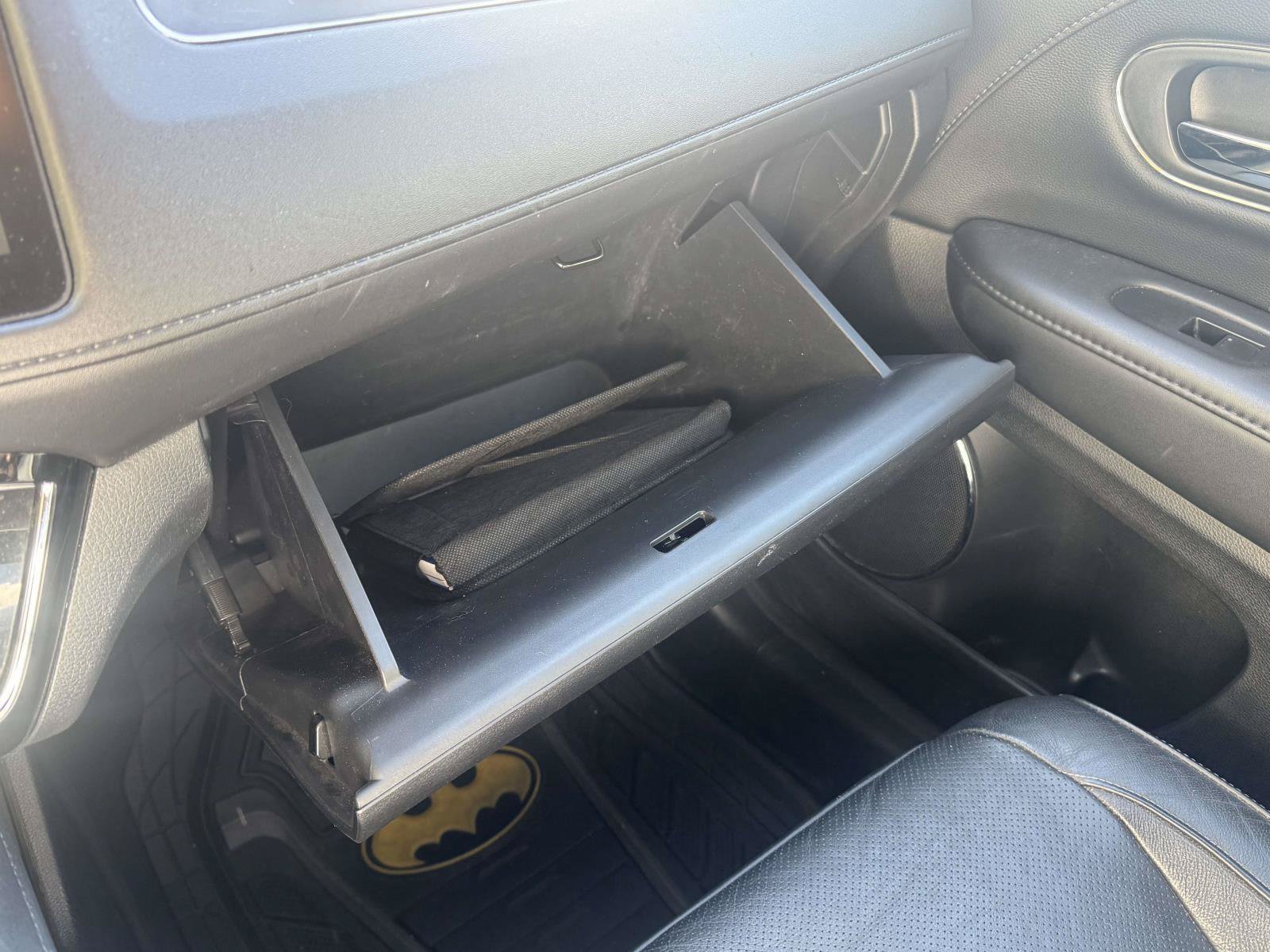 Used 2019 Honda HR-V Touring image 29
