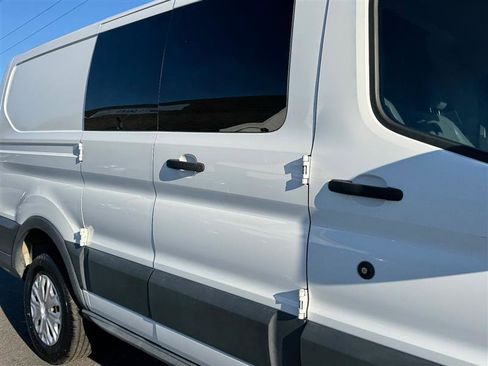 Used 2015 Ford Transit 250 130 Low Roof w/ Exterior Upgrade Package image 22