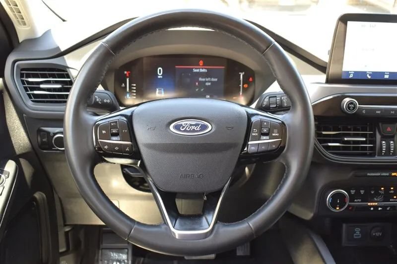 Used 2023 Ford Escape Active AWD/4WD image 14