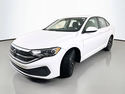 Used 2024 Volkswagen Jetta S image 3