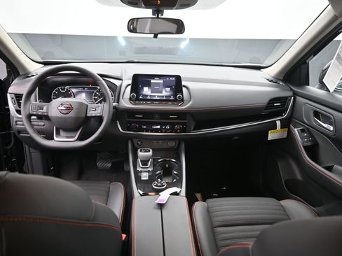 New 2026 Nissan Rogue SV image 19