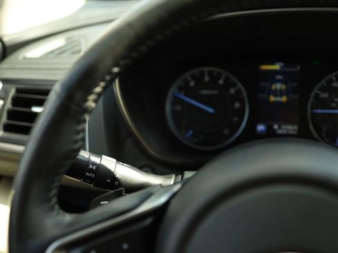 Used 2020 Subaru Ascent Limited image 16