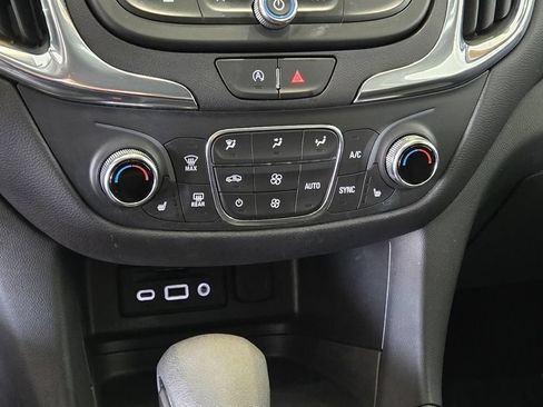Used 2024 Chevrolet Equinox LT AWD/4WD image 26