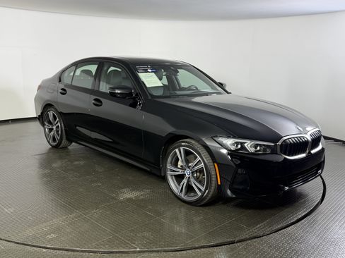 Certified 2023 BMW 330i xDrive Sedan w/ Driving Assistance Package AWD/4WD image 3