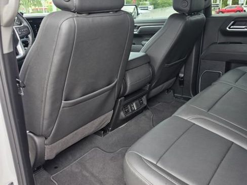 Used 2026 GMC Sierra 1500 SLT RWD image 21