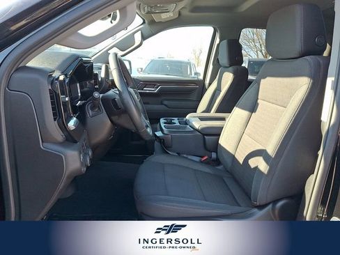 Used 2024 Chevrolet Silverado 1500 LT image 2