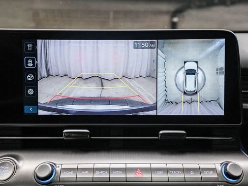 Used 2024 Hyundai Kona Limited FWD image 31