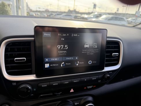 New 2026 Hyundai Venue SEL image 36