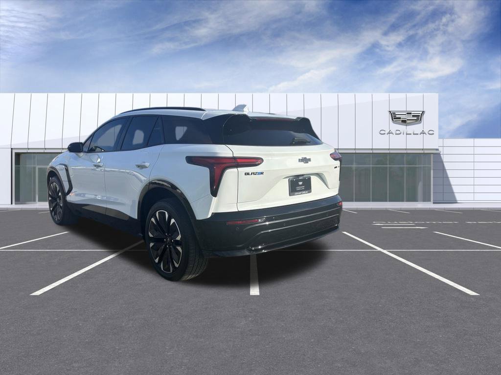Used 2024 Chevrolet Blazer EV RS AWD/4WD image 12