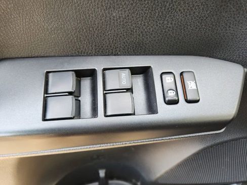 Used 2017 Toyota RAV4 XLE image 15