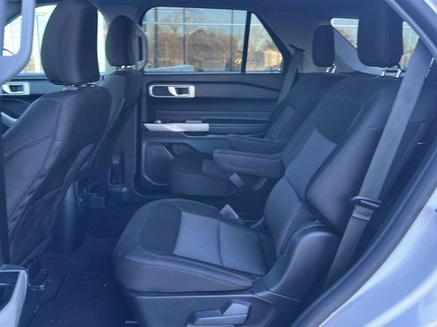 Used 2023 Ford Explorer XLT w/ Class IV Trailer Tow Package image 24