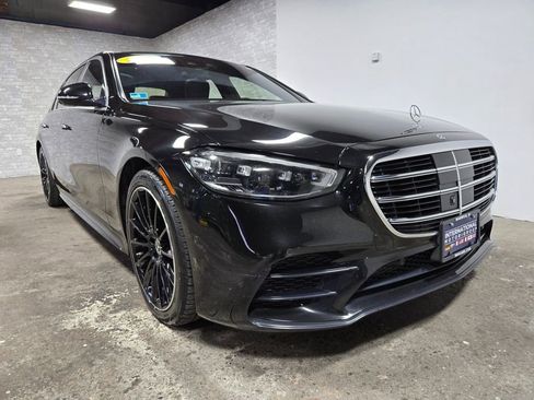Used 2022 Mercedes-Benz S 580 4MATIC Sedan image 4