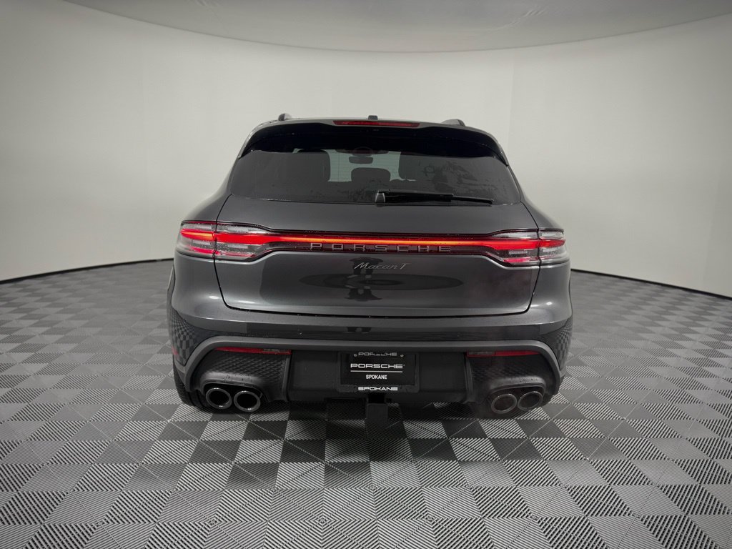 Certified 2026 Porsche Macan AWD/4WD image 8