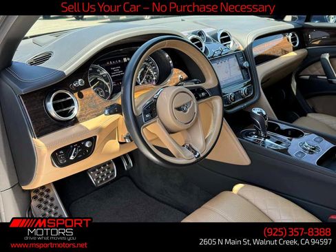 Used 2019 Bentley Bentayga AWD/4WD image 30