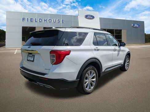 Used 2023 Ford Explorer XLT w/ Equipment Group 202A AWD/4WD image 15