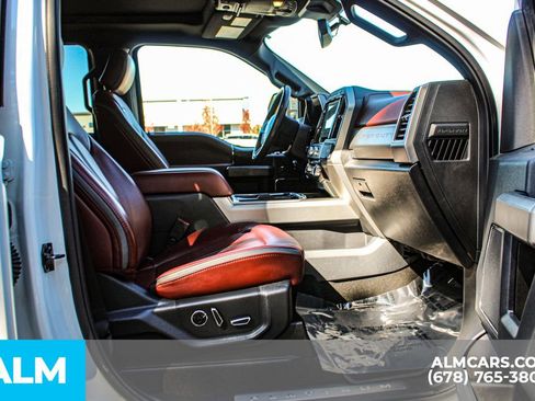 Used 2022 Ford F450 Platinum image 20