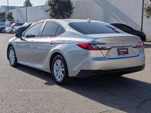 Certified 2025 Toyota Camry LE image 8