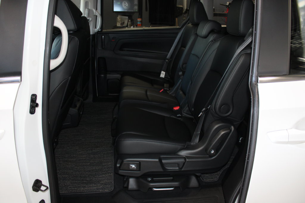 New 2027 Honda Odyssey EX-L image 17