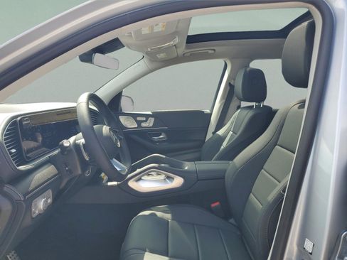Certified 2026 Mercedes-Benz GLS 450 4MATIC image 25