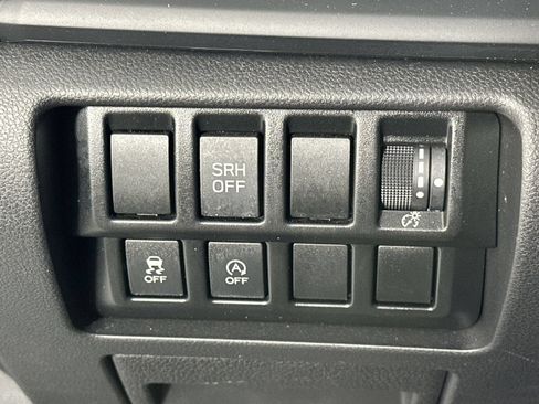 Used 2023 Subaru Forester AWD/4WD image 22