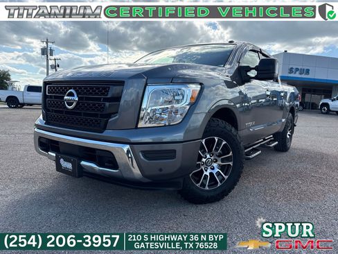 Used 2021 Nissan Titan SV w/ SV Convenience Package RWD image 1
