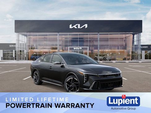 Used 2025 Kia K4 GT-Line w/ GT-Line Sunroof Package image 1