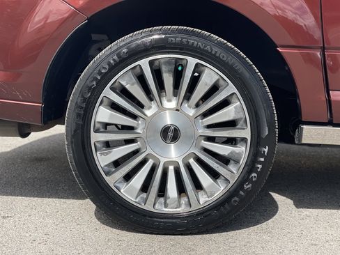 Used 2016 Lincoln Navigator L Reserve AWD/4WD image 29